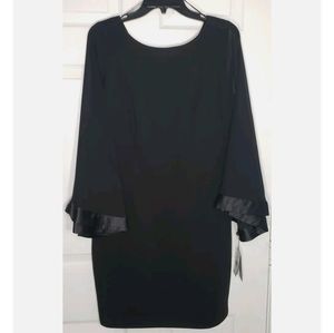 Adrianna Papell Size 8 Bell-Sleeve Ribbed Ottoman & Chiffon Sheath Dress